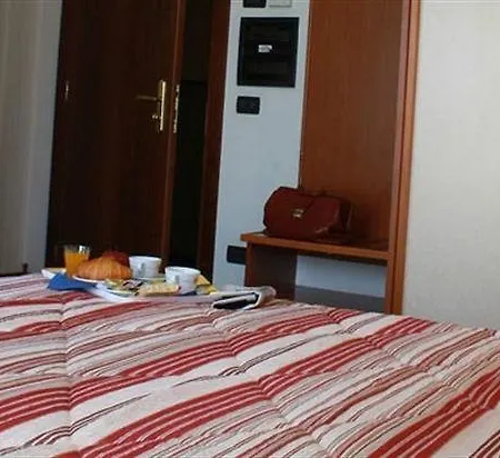 Hotel San Paolo Ferrara