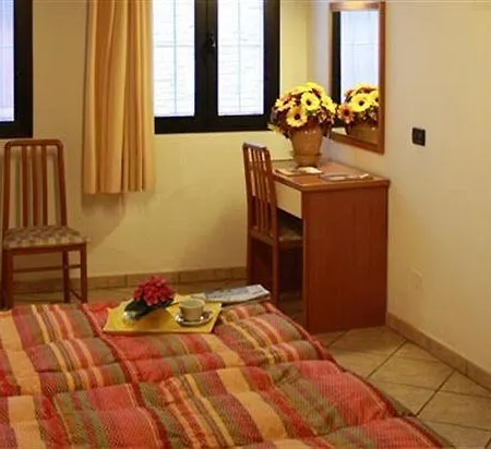 Szálloda San Paolo Ferrara